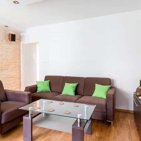 Prokocim Podleska By Bookinghost * كراكوفيا