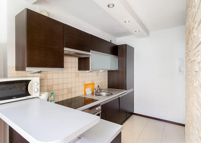 Prokocim Podleska By Bookinghost *